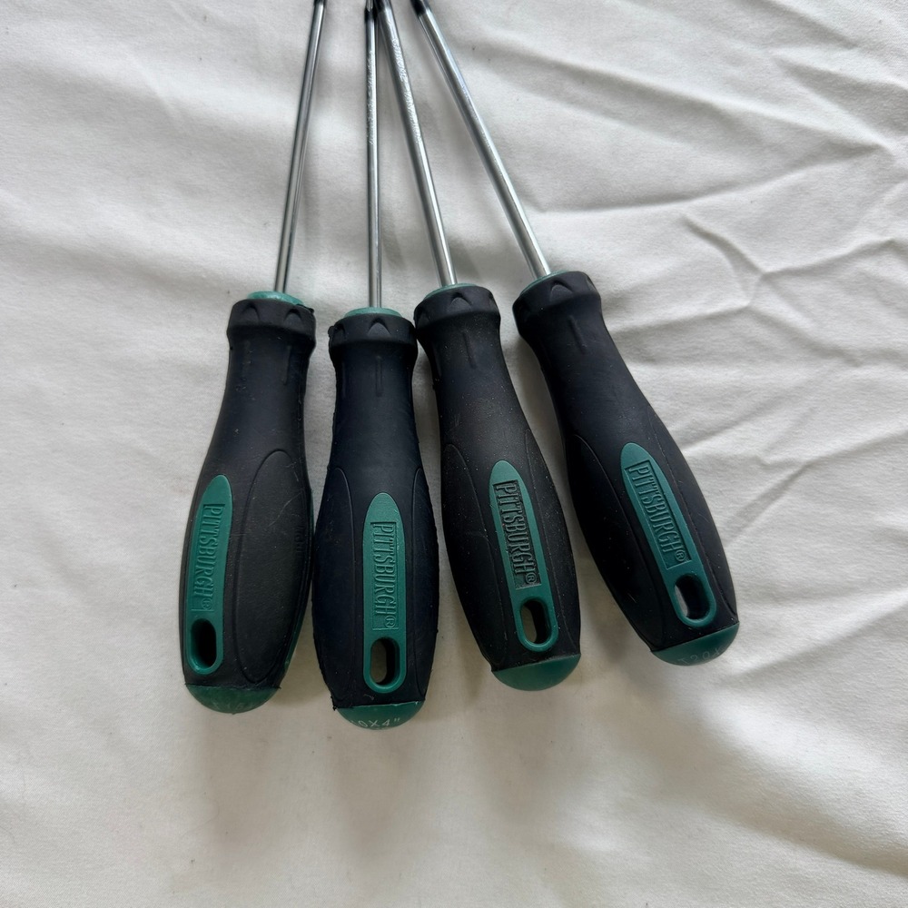 Pittsburgh 4 Piece Torx Screwdriver Set T10 T15 T20 T25 Star Head Tools Green